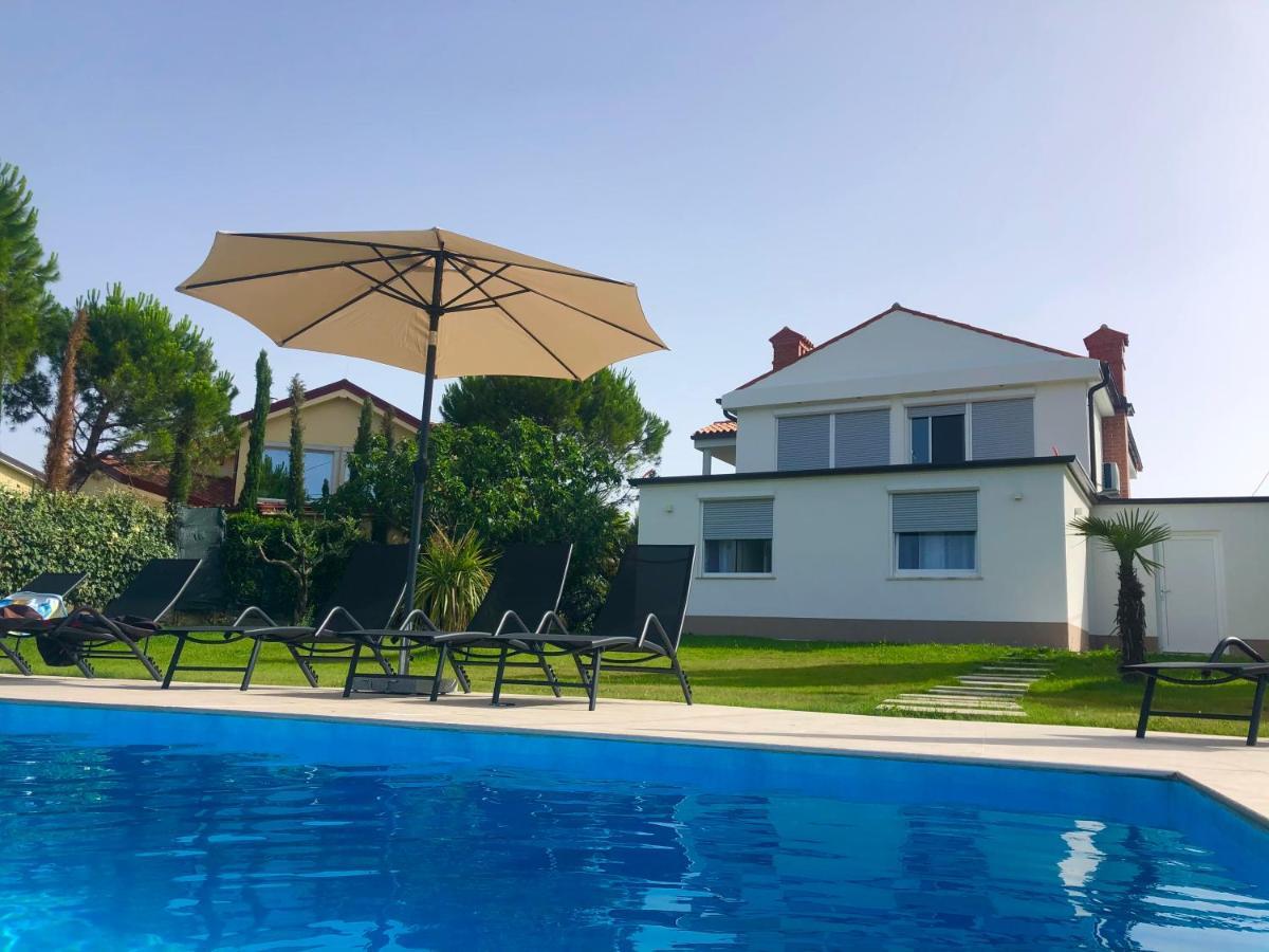 Apartmaji Melipu 1 Izola Kültér fotó