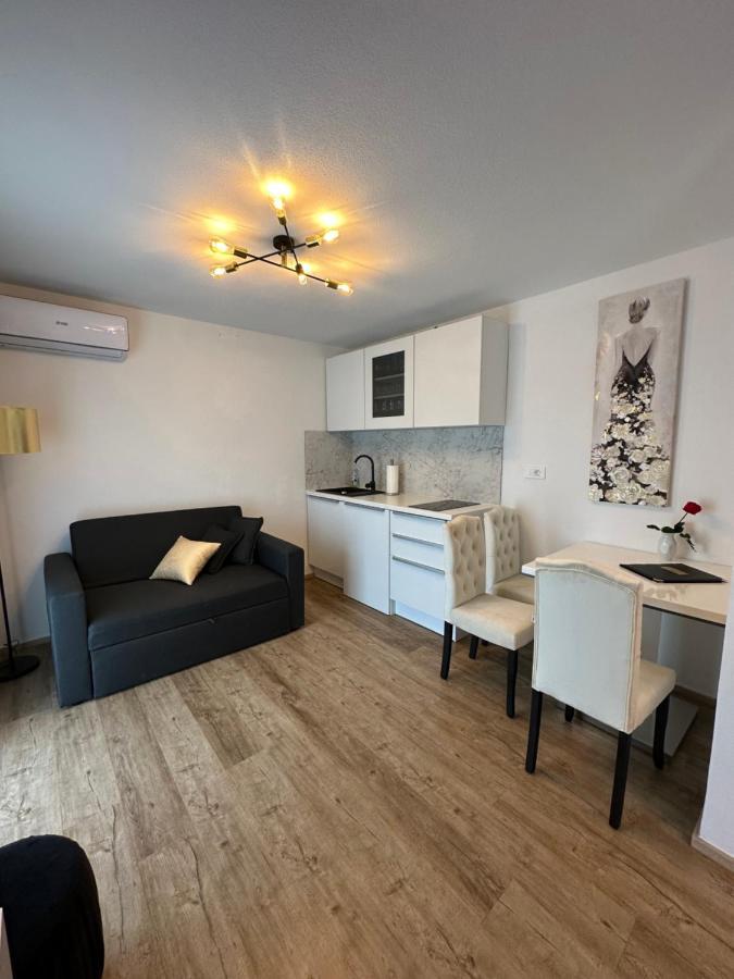 Apartmaji Melipu 1 Izola Kültér fotó